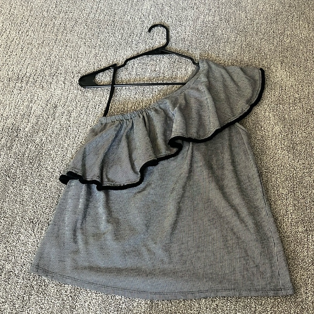 LOFT one shoulder ruffle tank, S